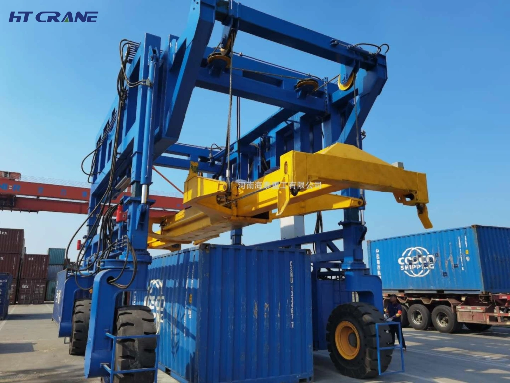 Hydraulic Straddle Carrier