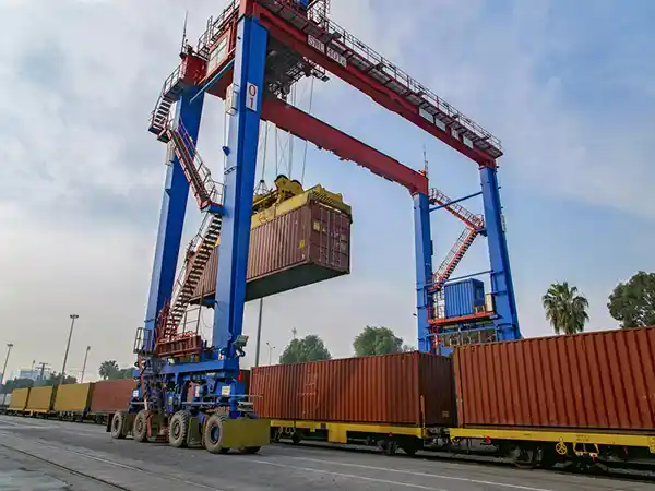 RTG Crane vs RMG Crane: Which One Actually Fits Your Project? RTG Crane Supplier09