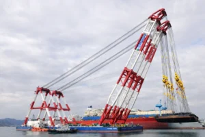 Floating Crane — Heavy-Lift Solution for Marine and Offshore Projects