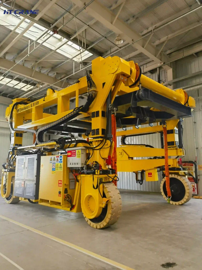 60T Straddle Carriers