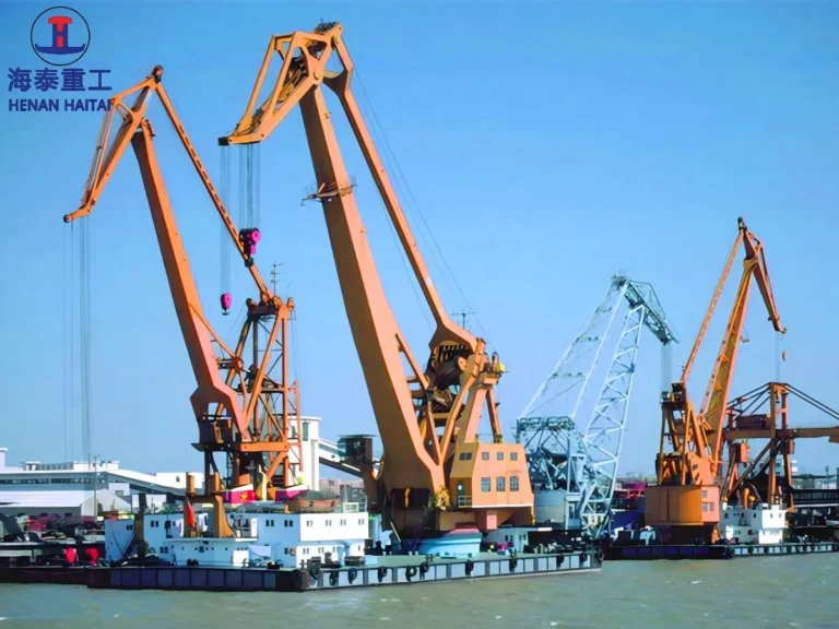 four-link fixed haitai portal crane for ports and shipyards