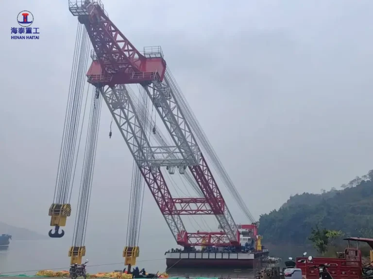 800 ton floating crane