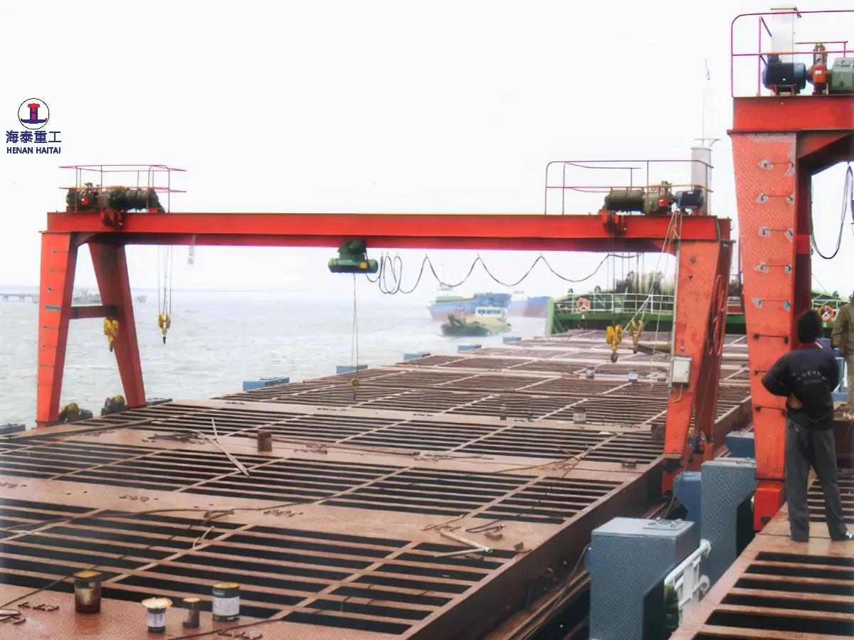 hatch cover gantry crane for sale