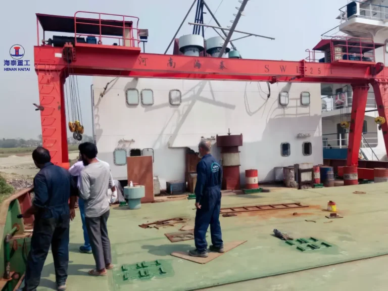 hatch cover gantry crane for sale
