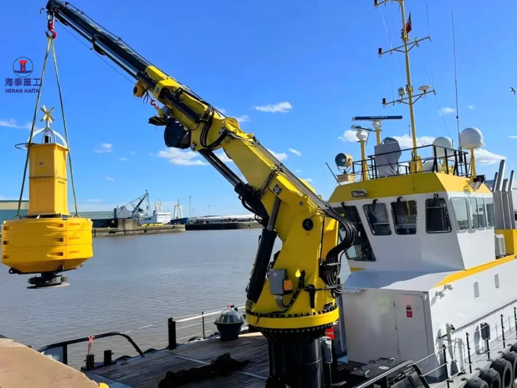 7 Types of Marine Cranes: Stiff Boom, Telescopic, Knuckle, Jib & Cargo Cranes Explained knuckle telescopic Crane